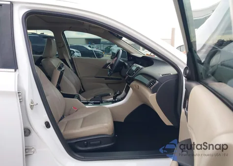 2017 Honda Accord Ex-L z USA, uszkodzony, nr VIN 1HGCR2F82HA189351